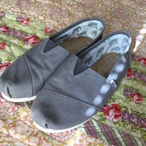 Classic Toms, Gray
